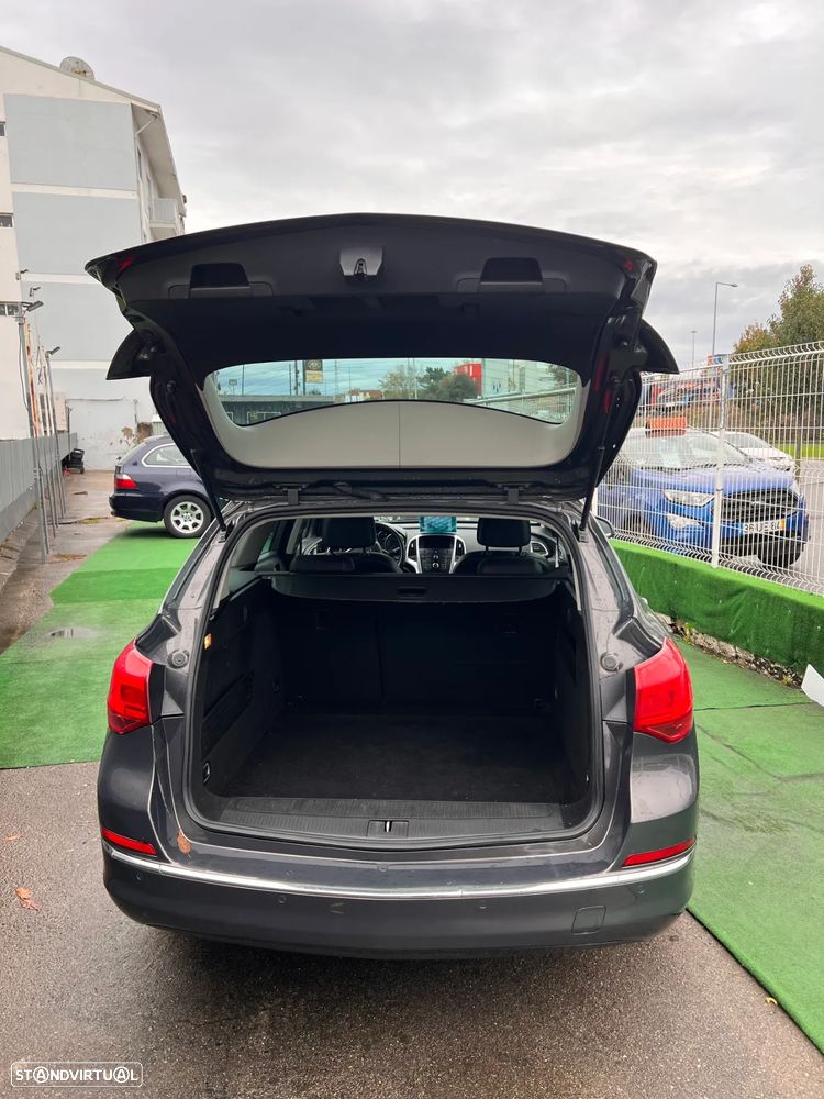 Opel Astra Sports Tourer 1.3 CDTi Executive S/S - 4