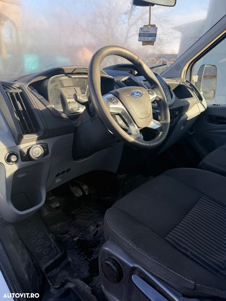 Ford TRANSIT - 13