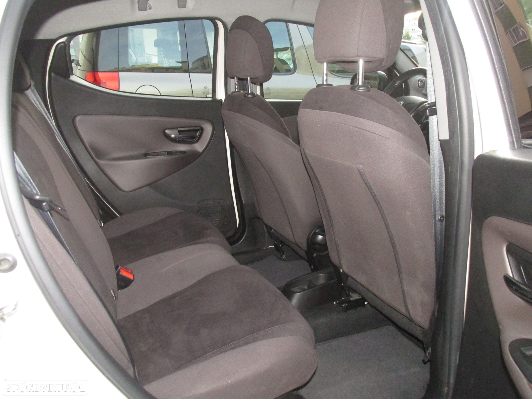 Lancia Ypsilon 1.2 S&S Platinum - 16