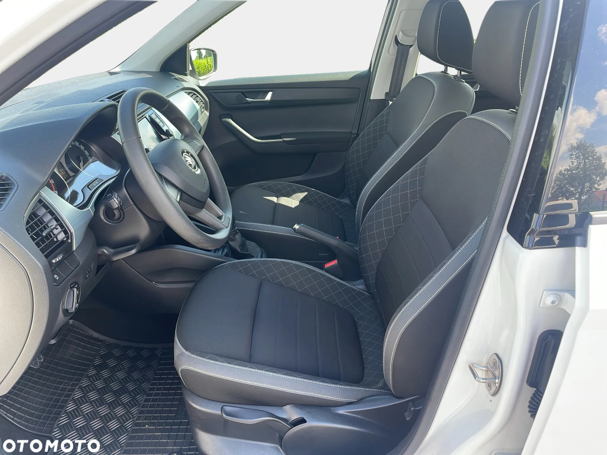 Skoda Fabia 1.0 TSI Ambition - 6