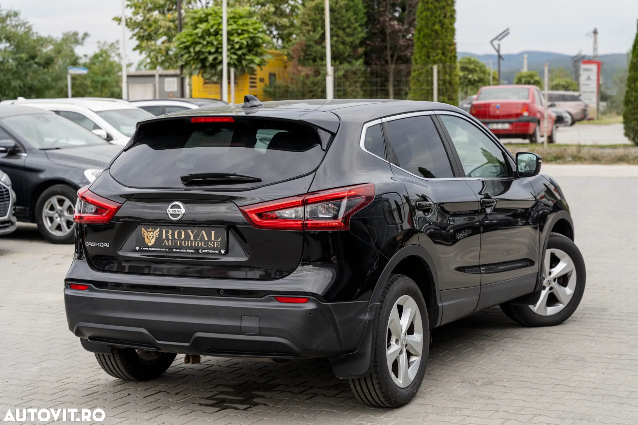 Nissan Qashqai 1.6 DCI Start/Stop N-Connecta - 4