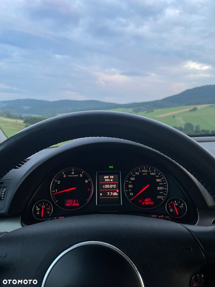 Audi A4 Avant 1.8T - 5