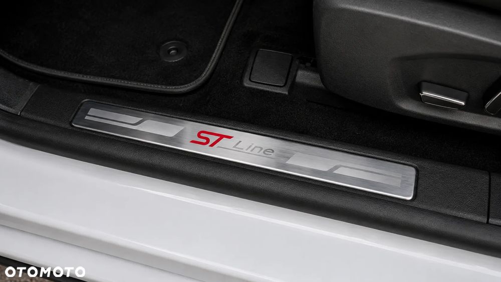 Ford Mondeo 1.5 EcoBoost ST-Line X - 17