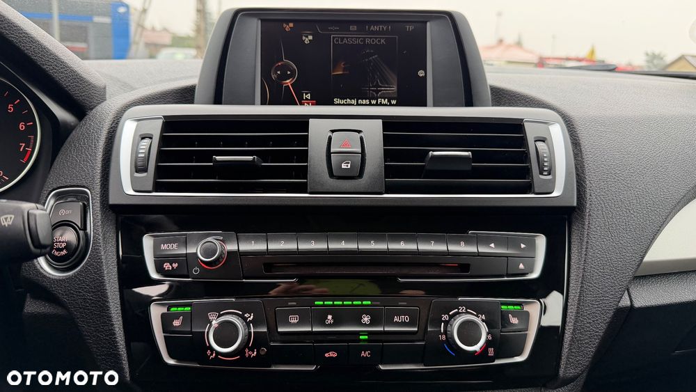 BMW Seria 1 116i Sport Line - 13