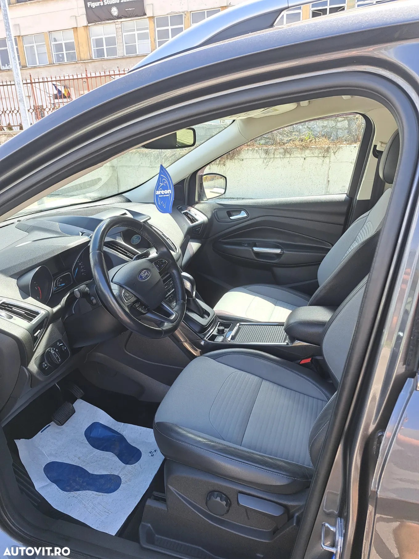 Ford Kuga 2.0 TDCi 4x4 Aut. Titanium - 7
