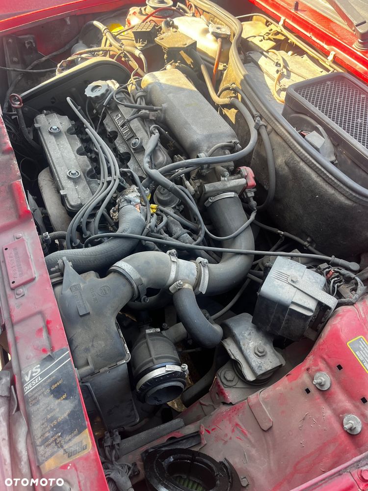 Lancia Delta 1600 HF Turbo - 5