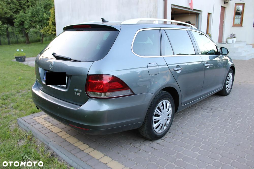 Volkswagen Golf 1.6 TDI Trendline - 4
