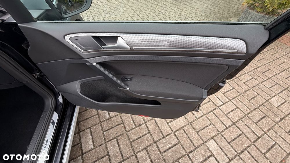 Volkswagen Golf Alltrack - 21