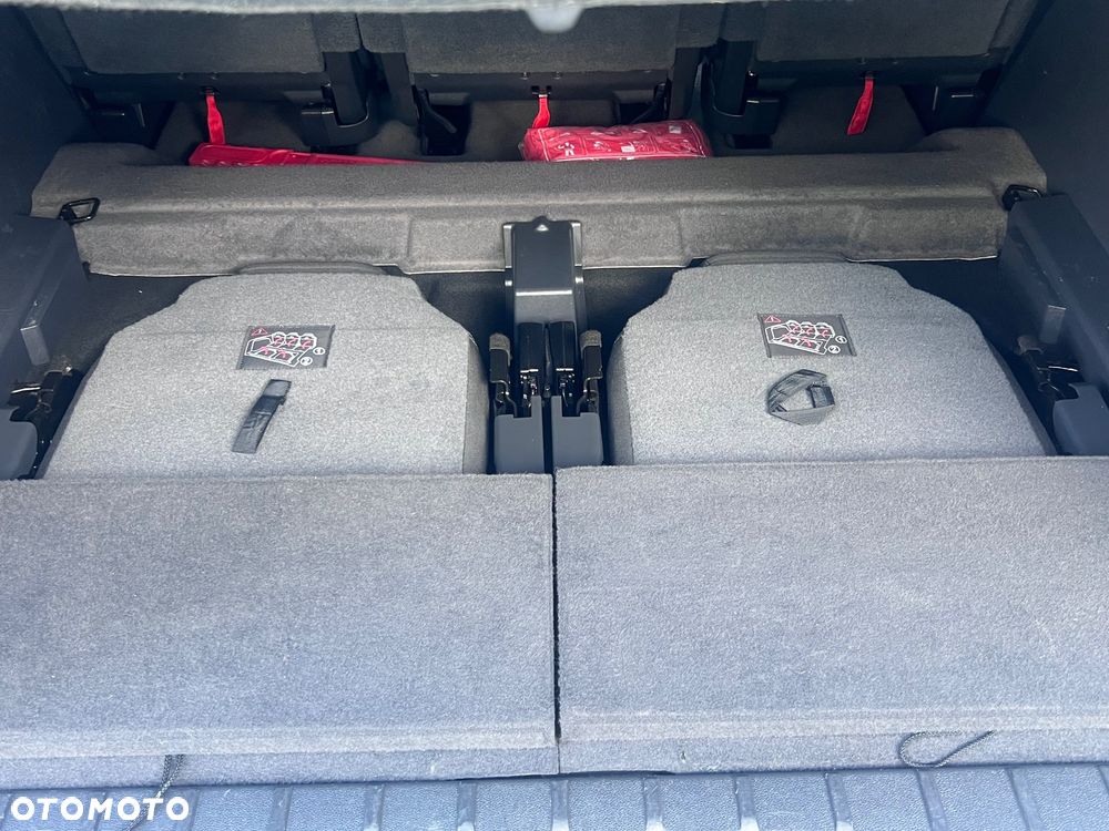 Peugeot 5008 HDI FAP 110 EGS6 Business-Line - 12
