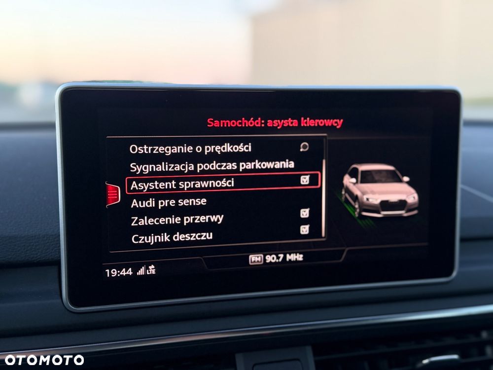 Audi A4 Avant 2.0 TDI Sport - 31