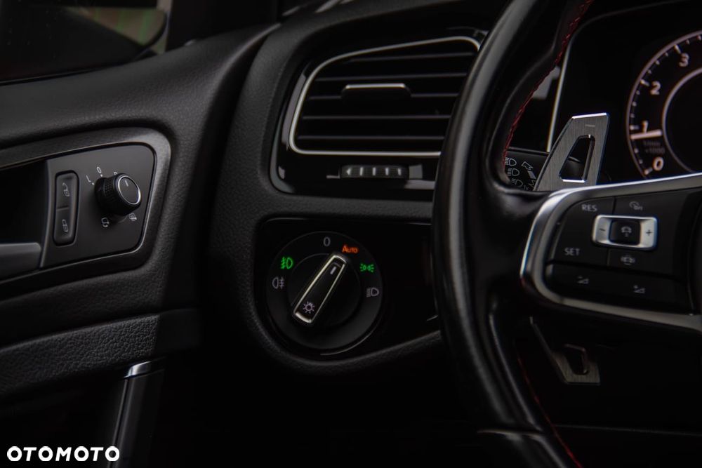 Volkswagen Golf 2.0 TSI BMT GTI Performance DSG - 19