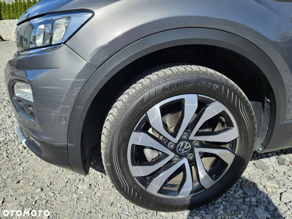 Volkswagen T-Roc 1.5 TSI OPF DSG ACTIVE - 11