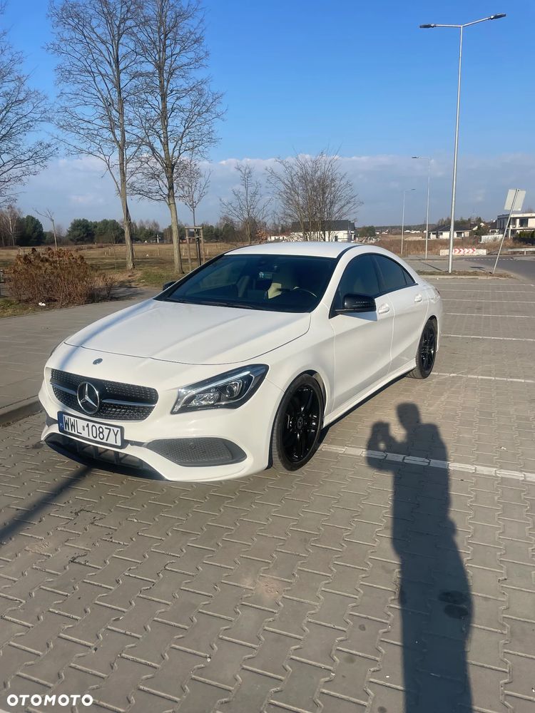 Mercedes-Benz CLA 250 7G-DCT Peak Edition - 3