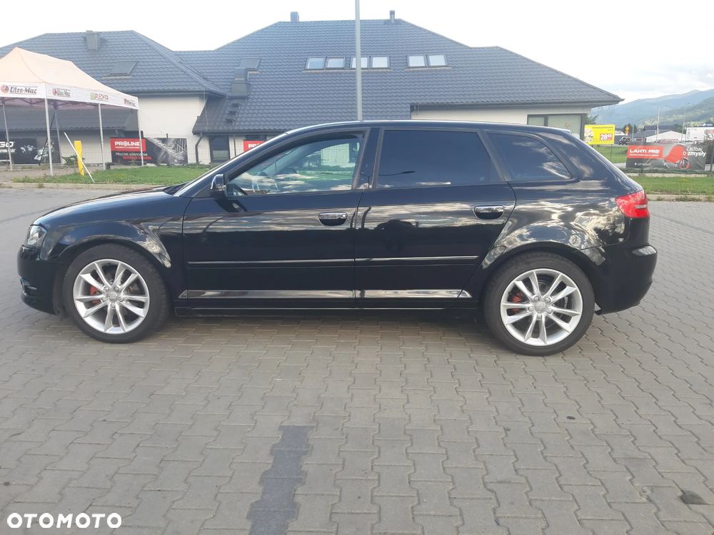 Audi A3 Sportback 1.6 TDI DPF Attraction - 9