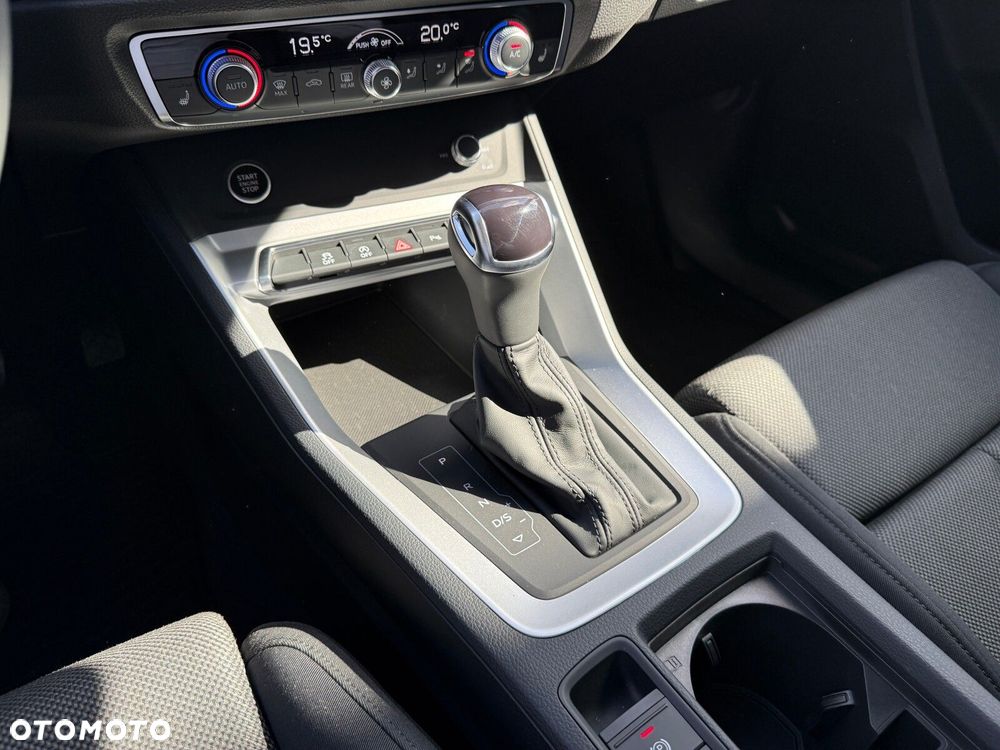 Audi Q3 - 23