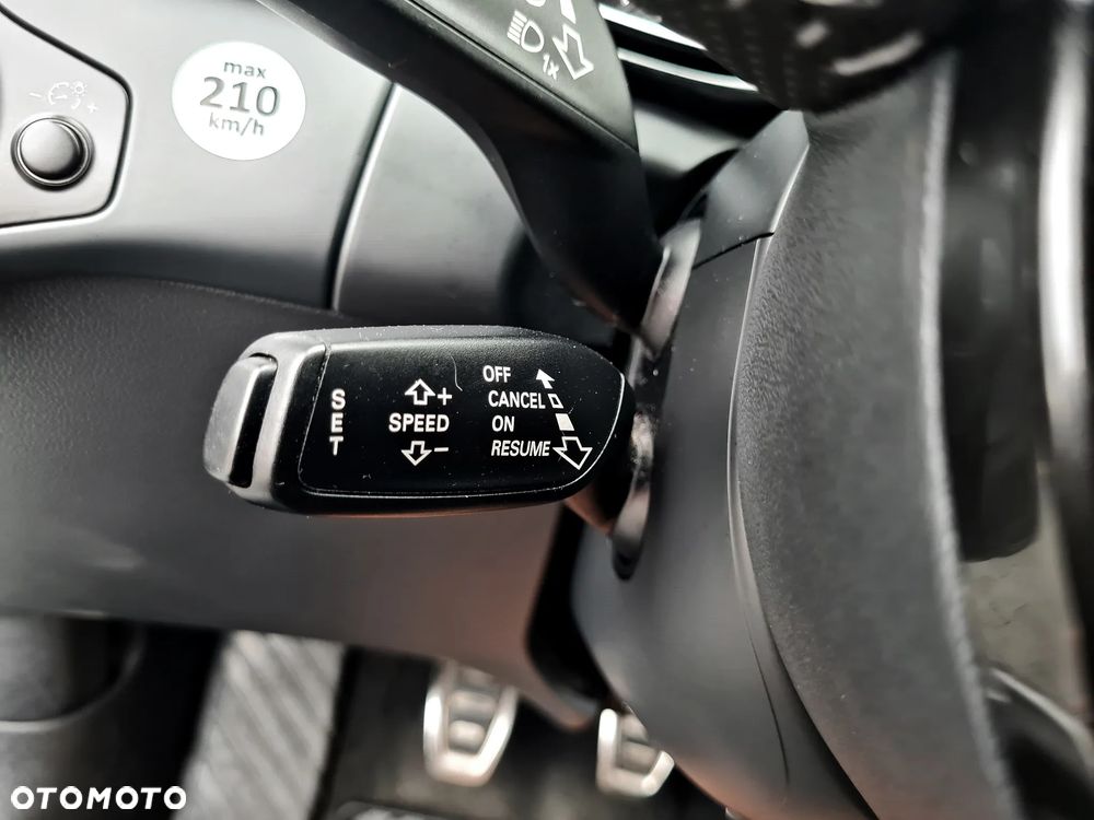 Audi A4 Avant 2.0 TDI DPF clean diesel quattro S line Sportpaket - 31
