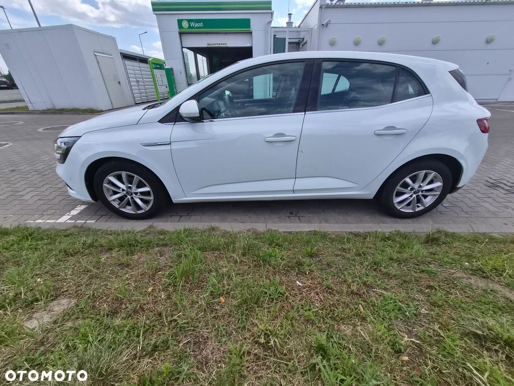 Renault Megane 1.6 SCe Life - 3