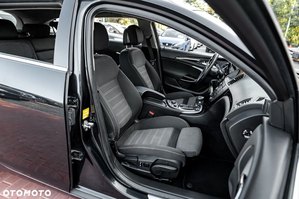 Opel Insignia 2.0 Turbo 4x4 Sport - 27