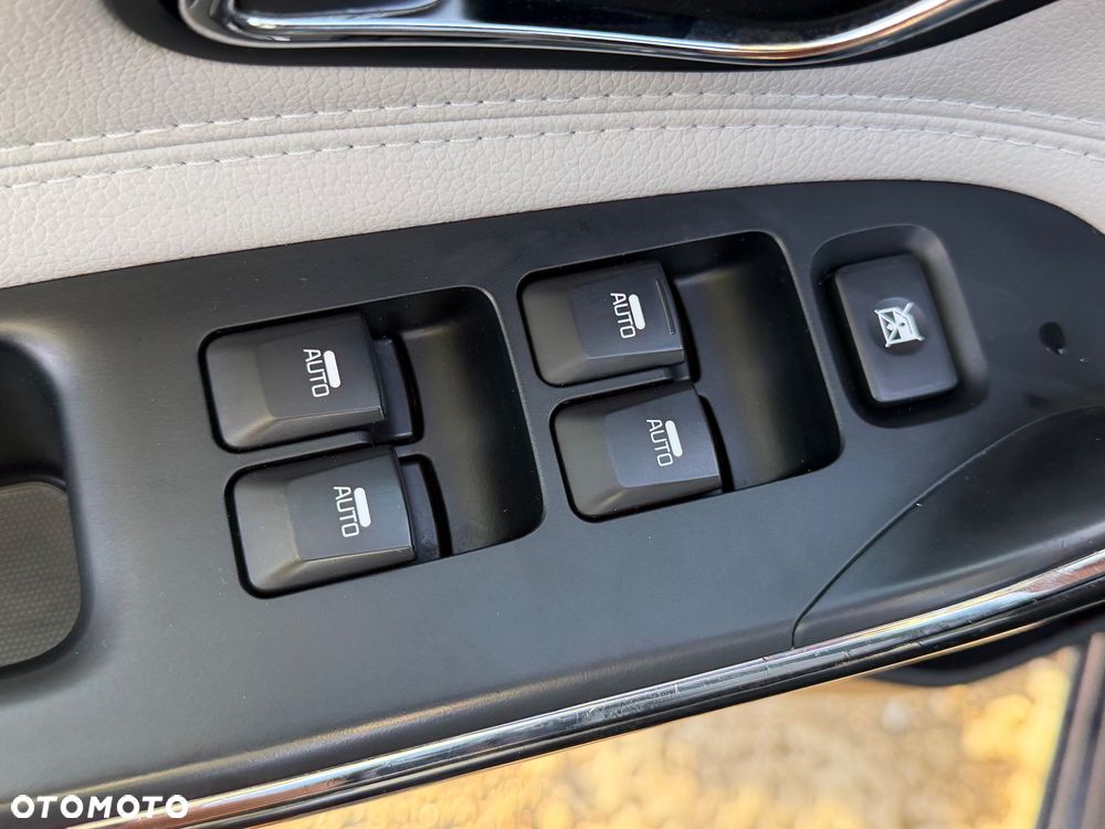 Kia Ceed 1.6 GDI DCT Platinum Edition - 14