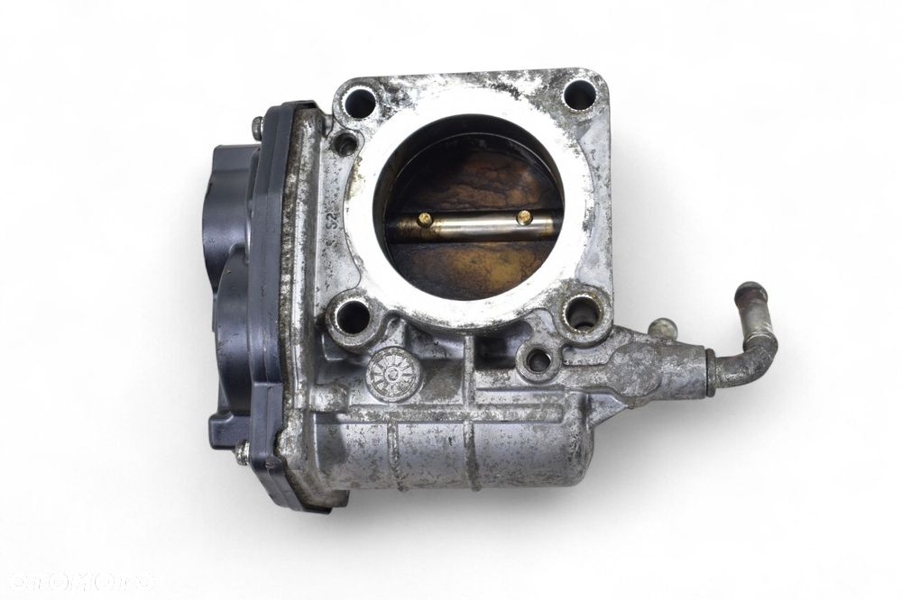 Przepustnica NISSAN QASHQAI J10 X-TRAIL II T31 2.0 16V RME60-11 SERA526-01 - 9