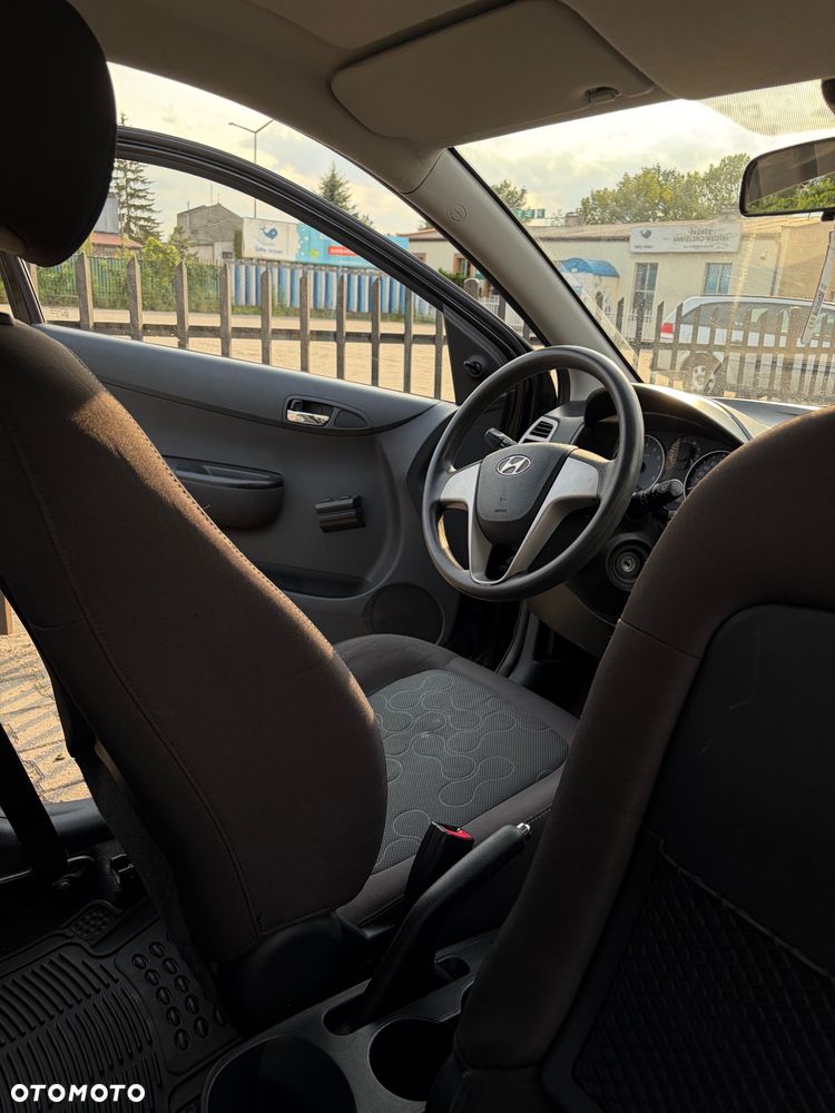 Hyundai i20 1.2 Classic - 11