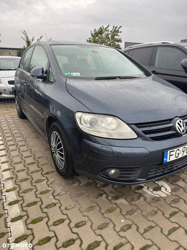 Volkswagen Golf Plus 2.0 TDI Comfortline DSG - 3