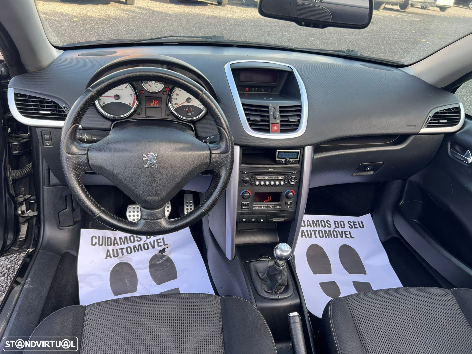 Peugeot 207 CC 1.6 HDi FAP - 7
