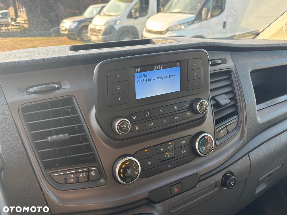 Ford Transit - 16
