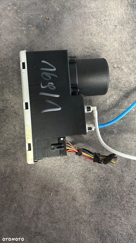 Pompka Sterownik zamka Audi A3 A4 A6 A8 8L0862257B    169/1 - 1