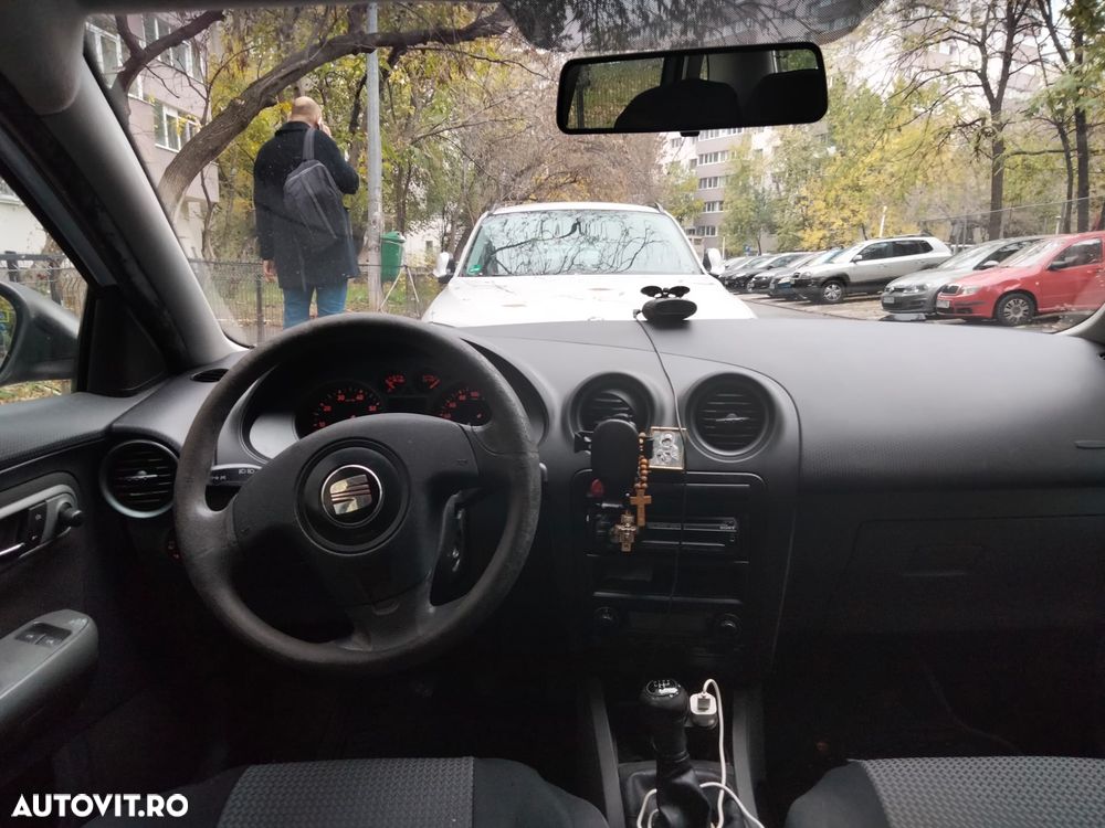 Seat Ibiza 1.2 Entry - 8