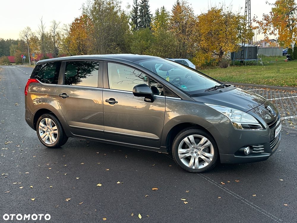 Peugeot 5008 - 25