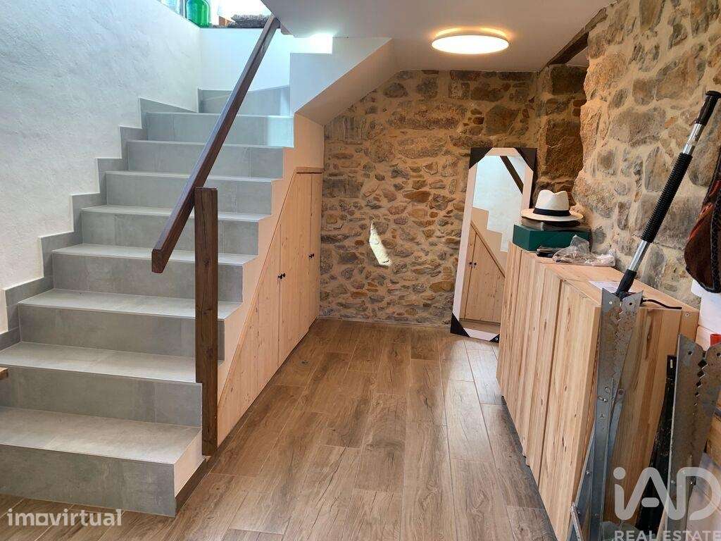 Casa T1 em Aguda de 100,00 m2 - Grande imagem: 3/30