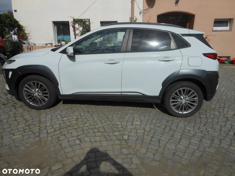 Hyundai Kona - 3
