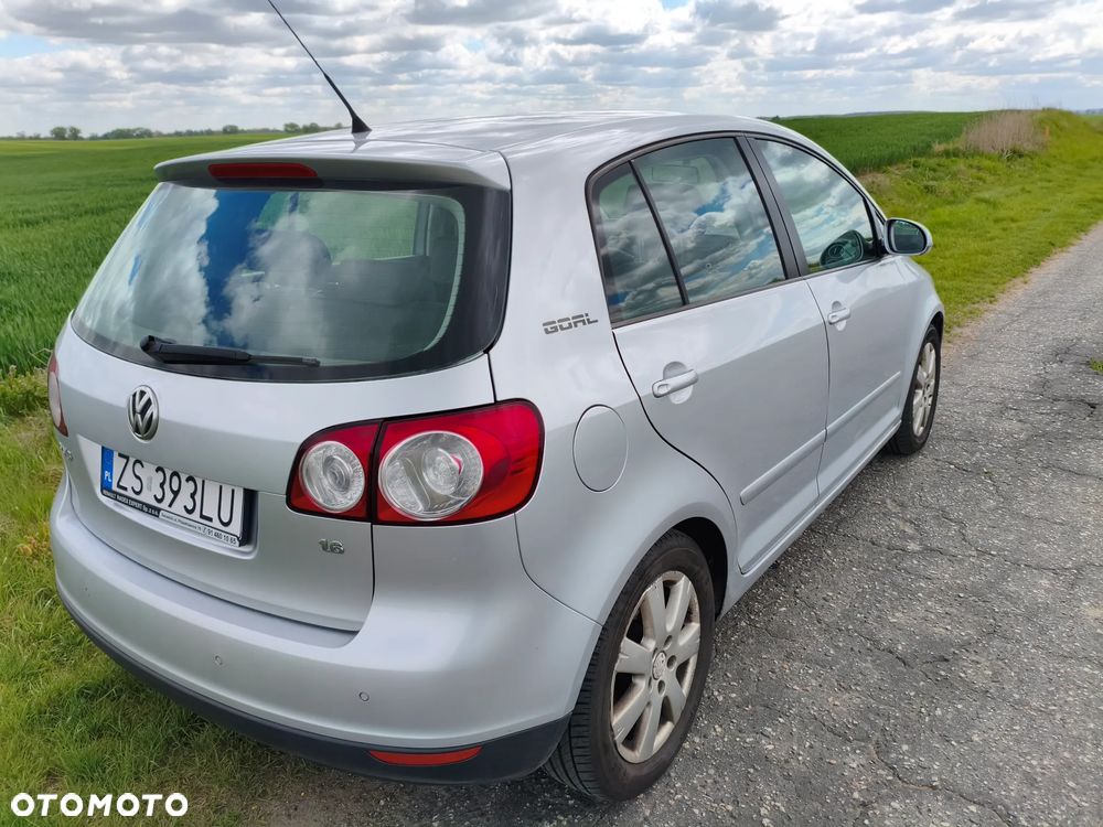 Volkswagen Golf 1.6 Trendline - 7