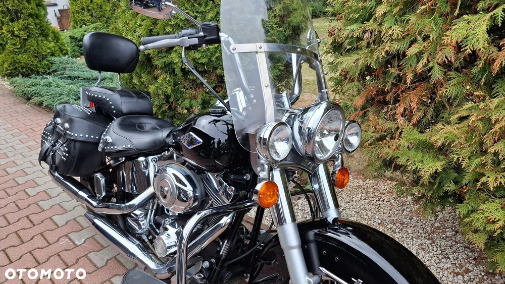 Harley-Davidson Softail Heritage Classic - 15