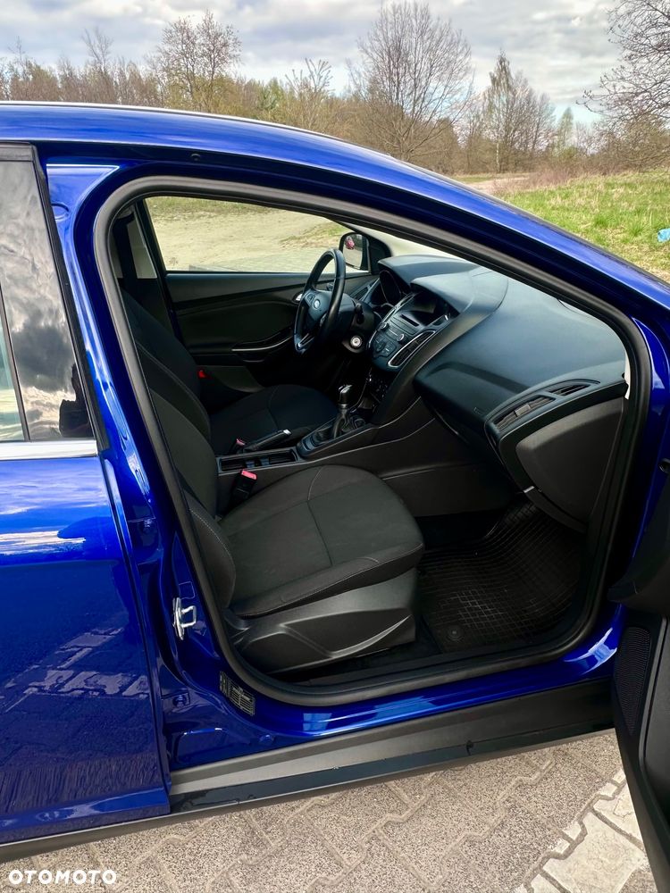 Ford Focus 1.6 Gold X - 15