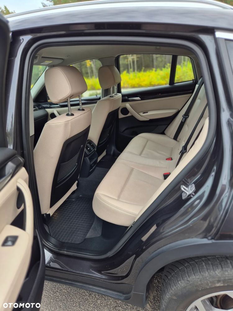 BMW X4 xDrive20d xLine - 16
