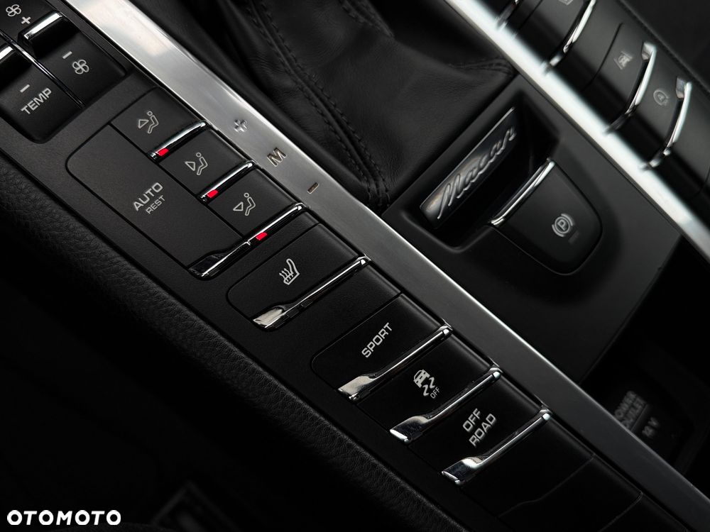 Porsche Macan PDK - 25