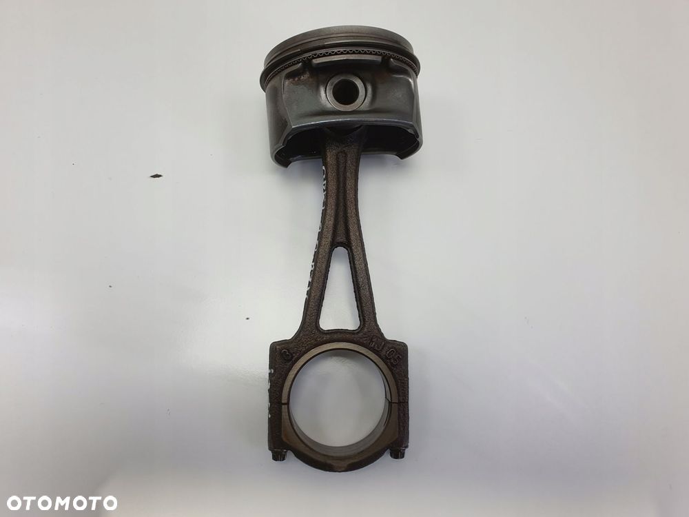 Opel Corsa D 1.0 12V TŁOK korbowód Z10XEP 60KM - 1