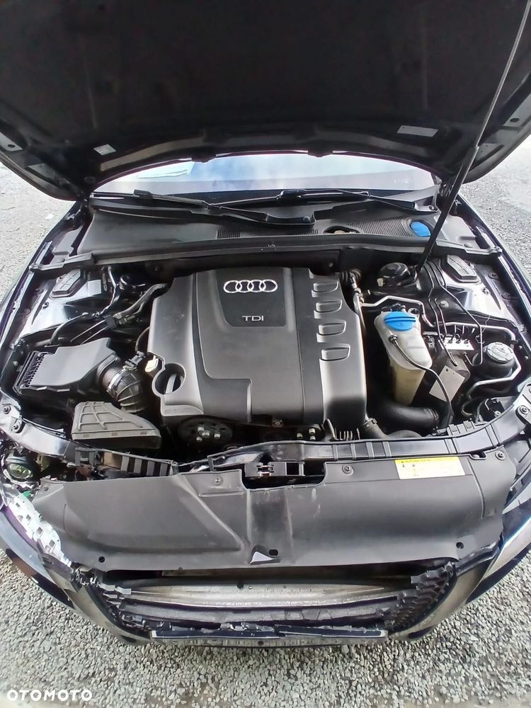 Audi A5 Coupé 2.0 TDI Ultra DPF - 4
