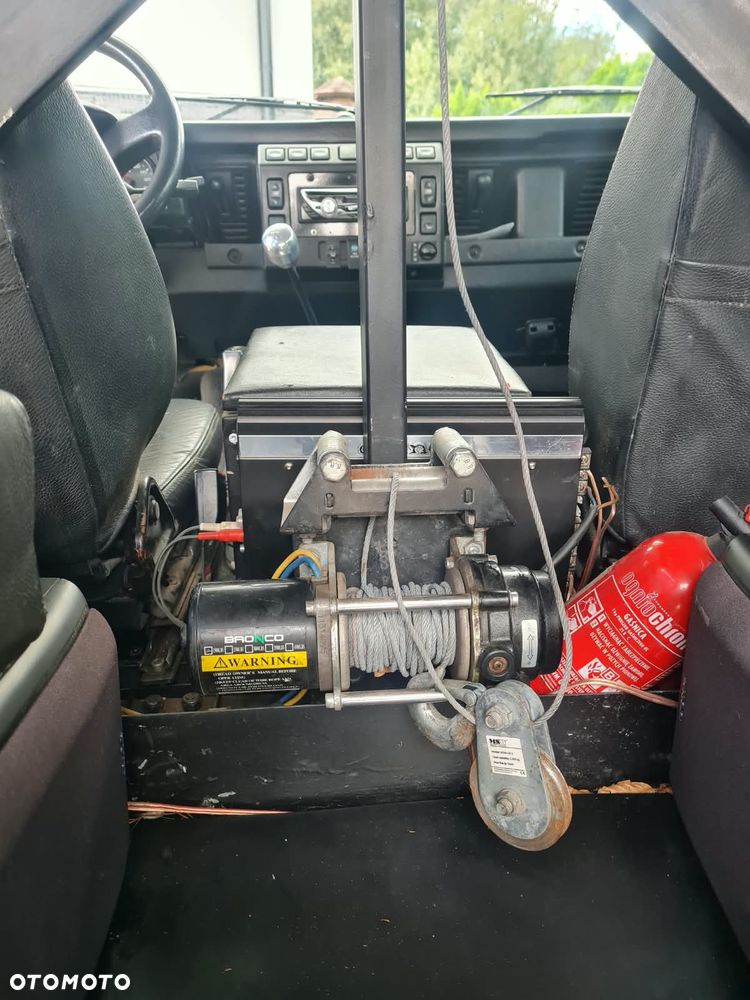 Land Rover Defender 2.5 TD5 - 15