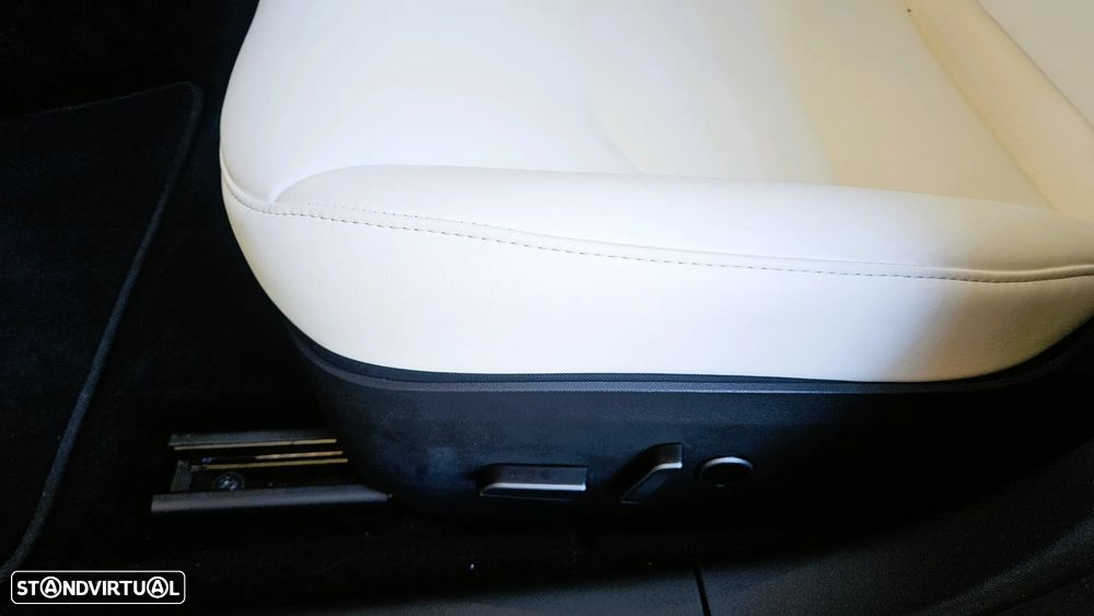 Tesla Model 3 Long Range Tração Integral - 16