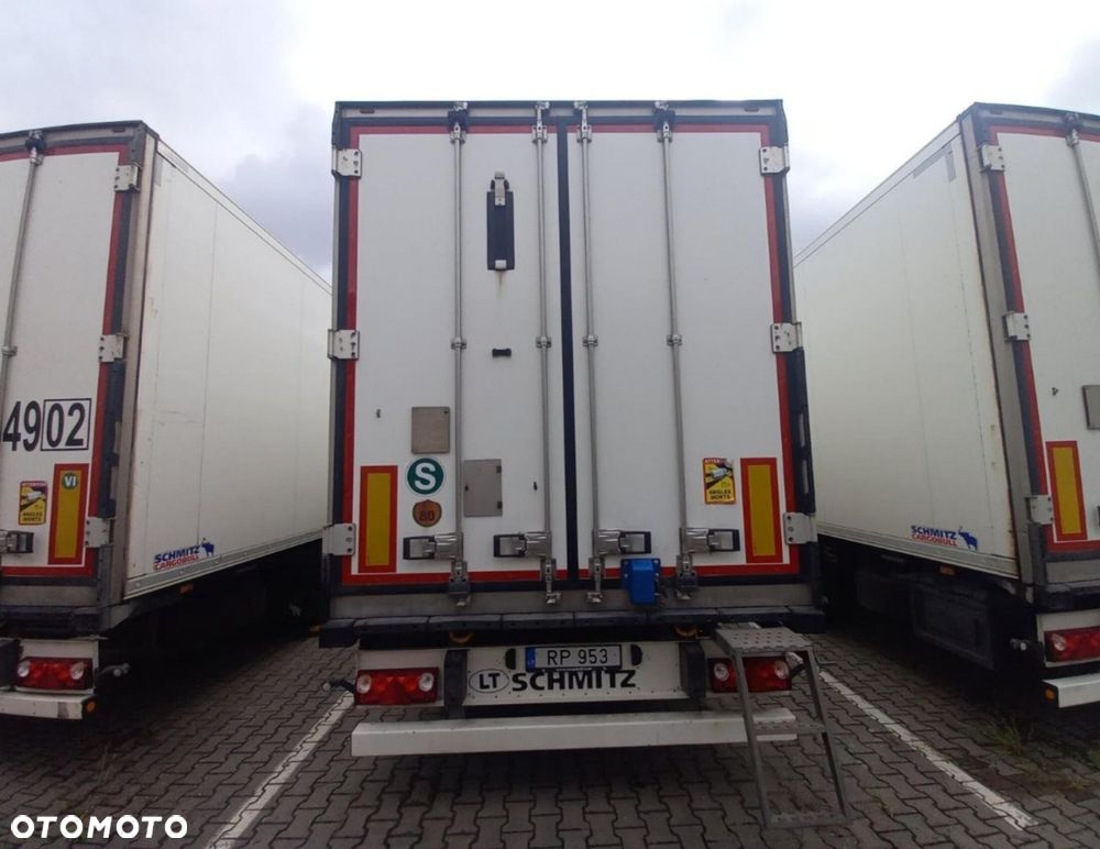 Schmitz Cargobull SKO FP 45 Carrier Vector 1550 - 6