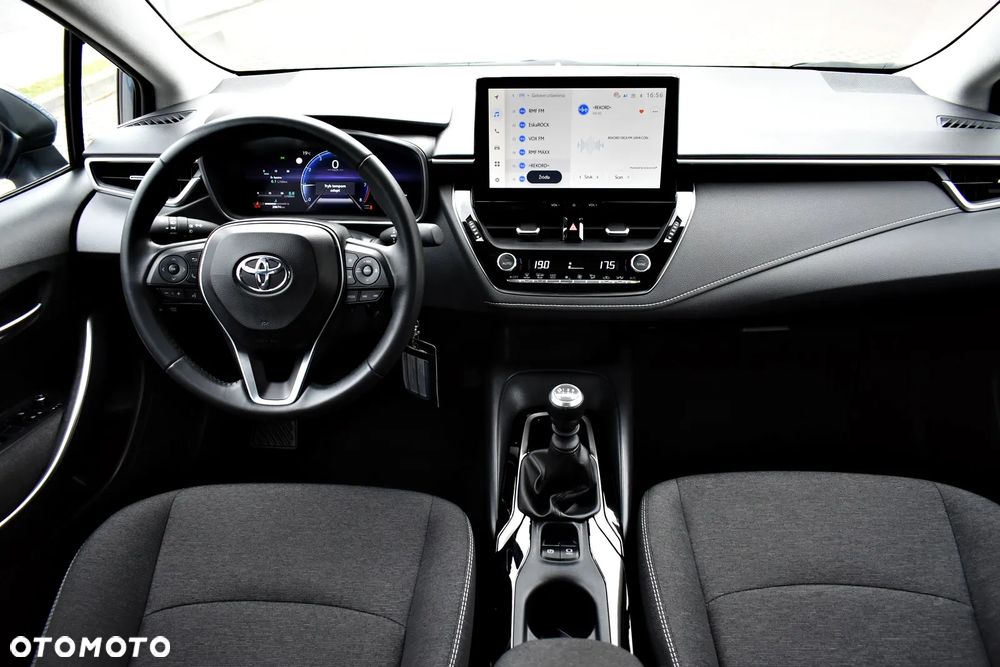 Toyota Corolla - 20