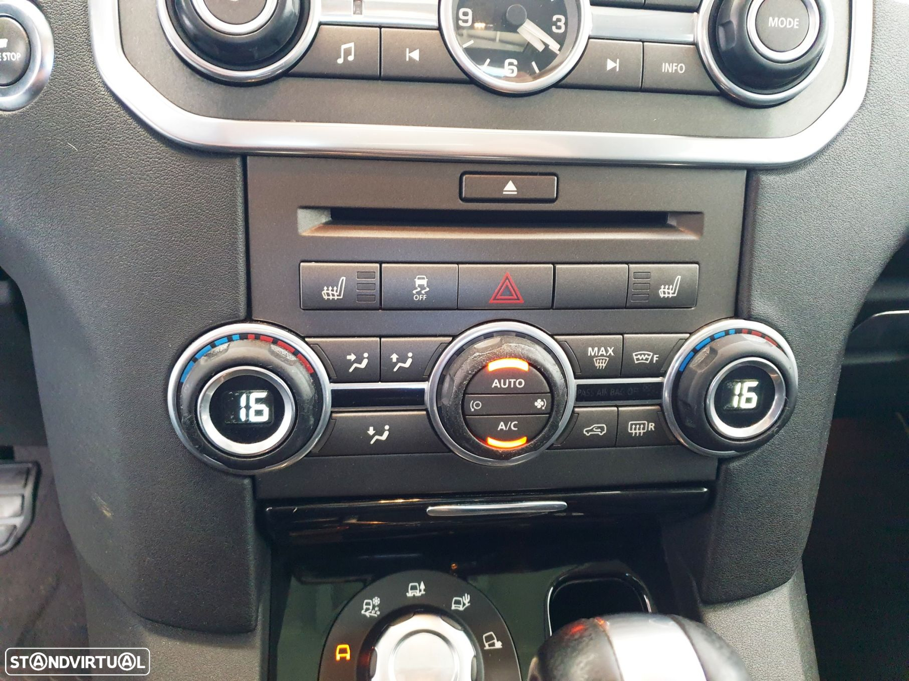 Land Rover Discovery 4 3.0 TD V6 HSE - 25