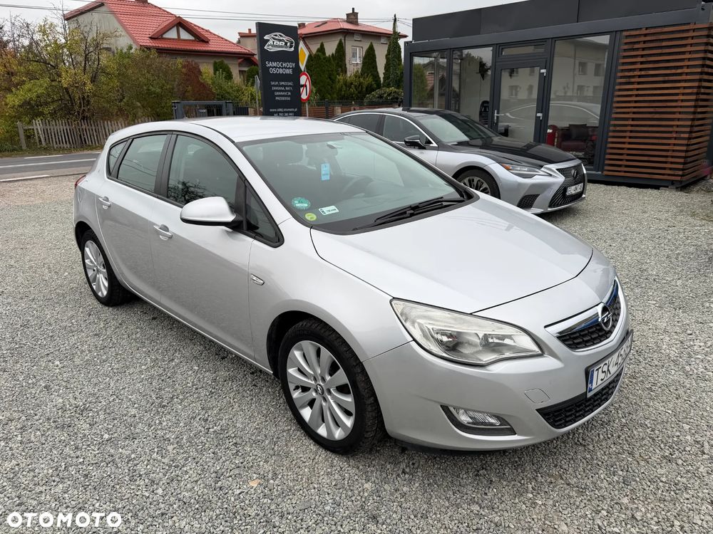 Opel Astra - 18