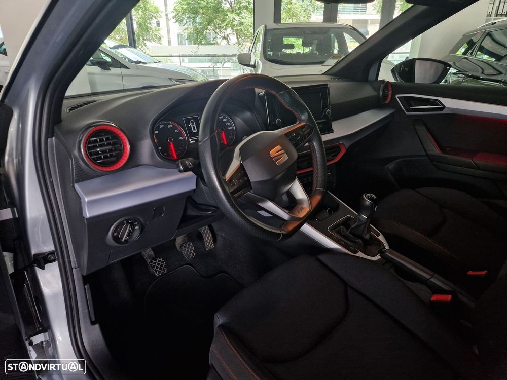 SEAT Arona 1.0 TSI FR - 12