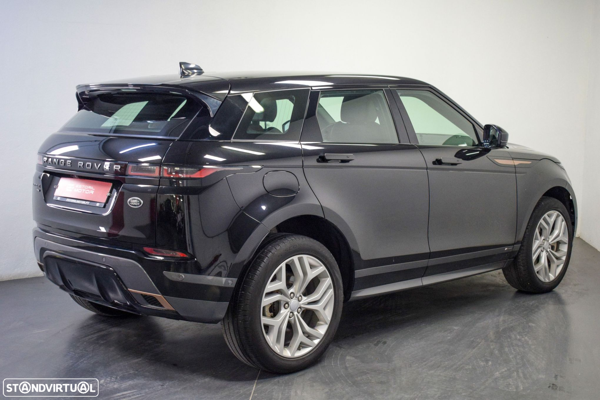 Land Rover Range Rover Evoque 1.5 P300e AWD R-Dynamic Auto - 3