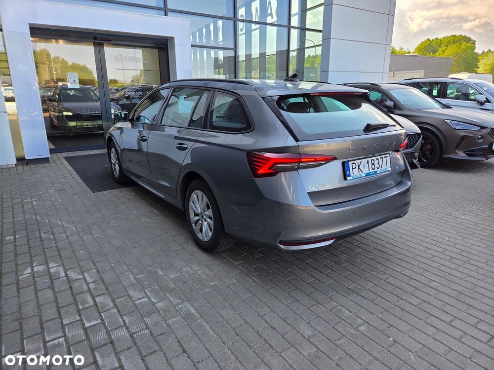 Skoda Octavia - 2