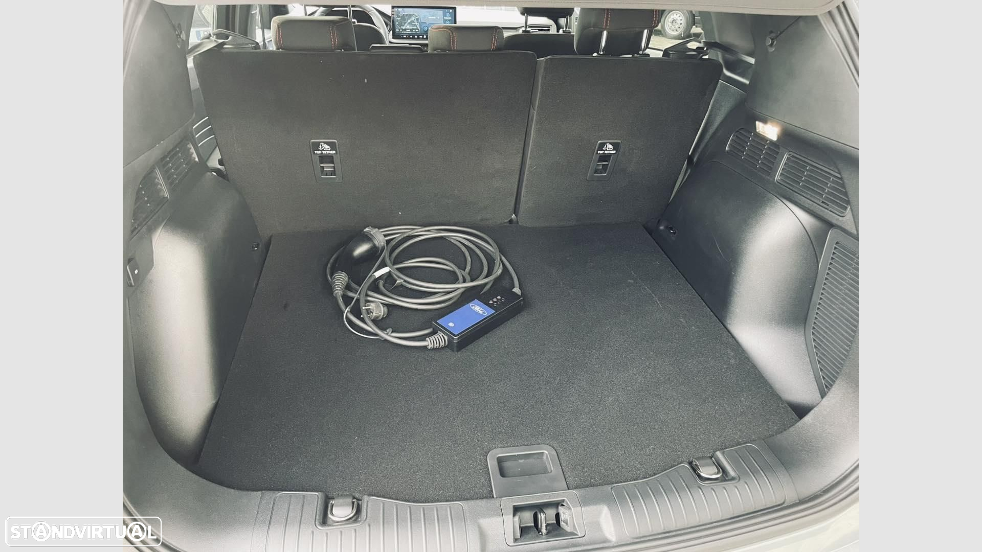 Ford Kuga 2.5 PHEV ST-Line - 18